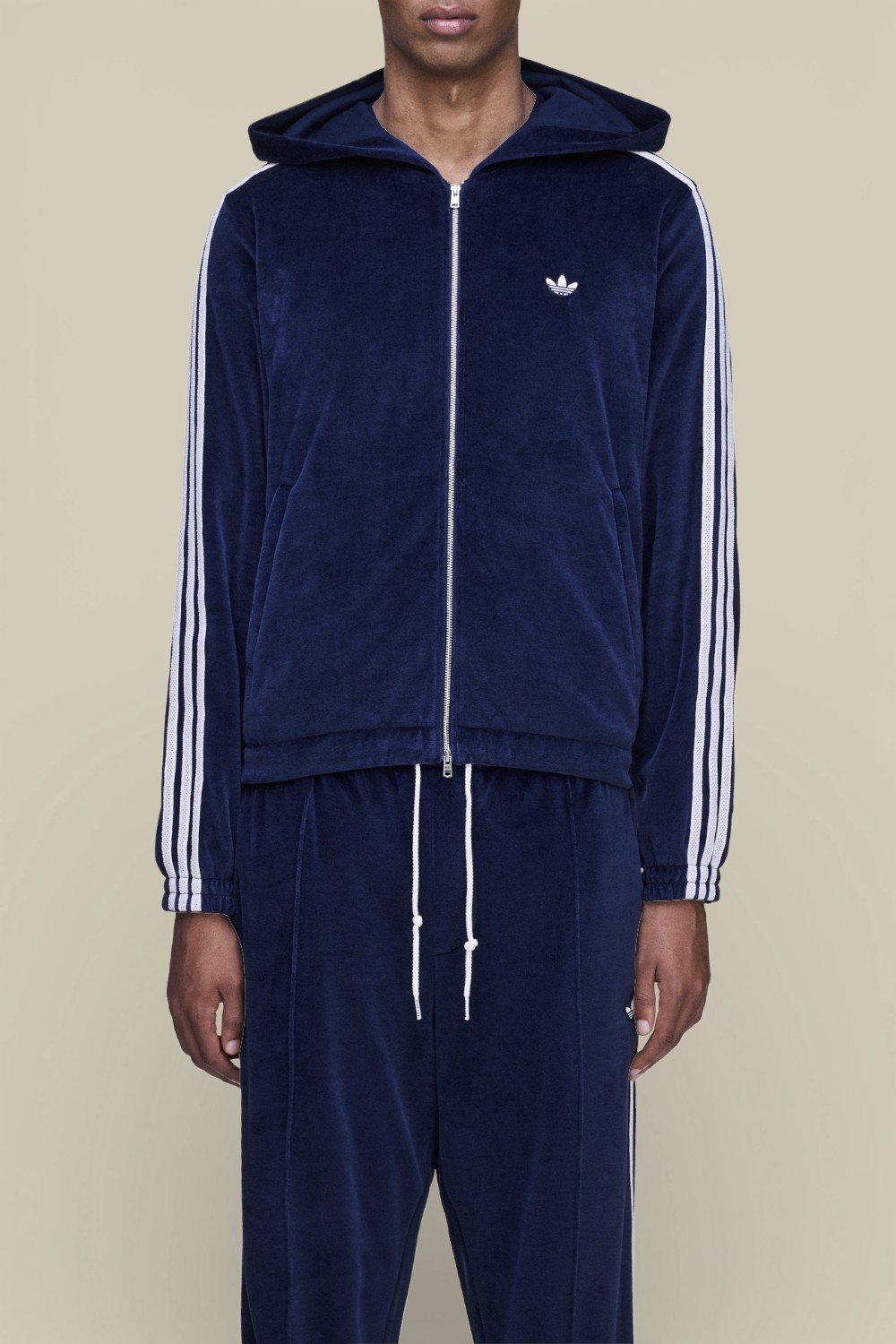 תמונת דוגמן קידמית של סווטשירט