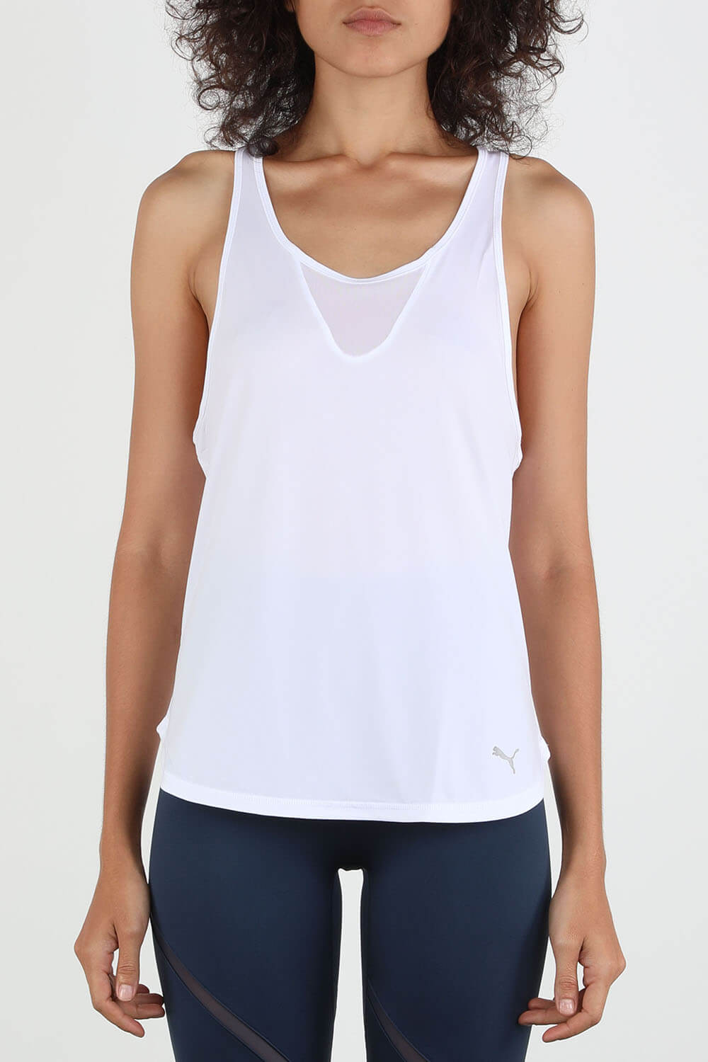 תמונת דוגמן קידמית של Running Tank Top in White
