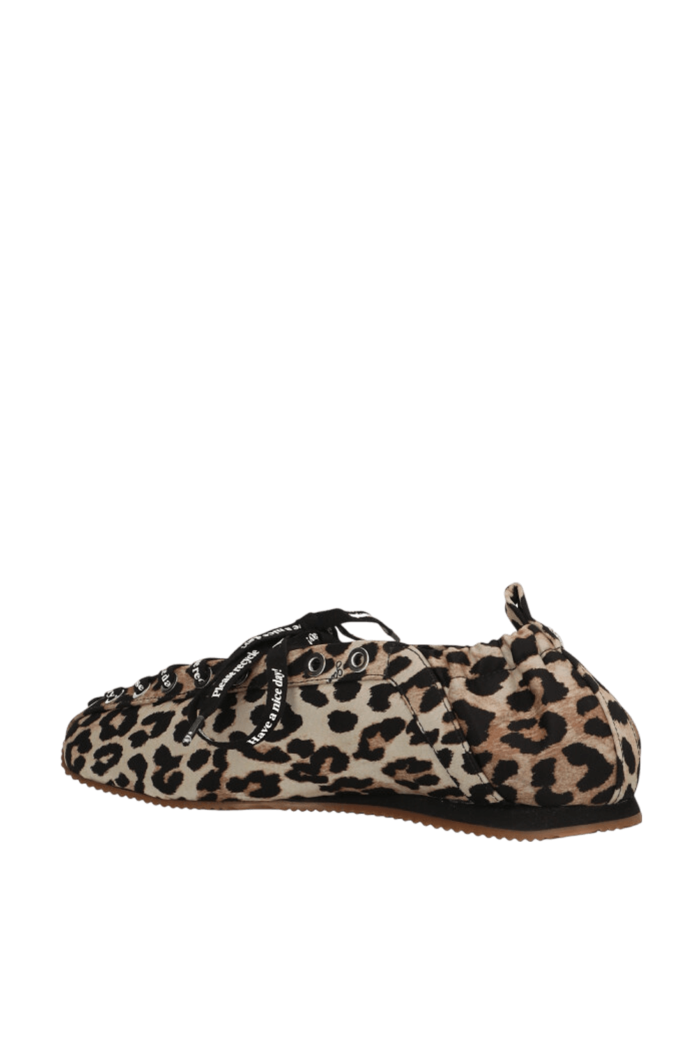 תמונה אחורית של נעלי בובה