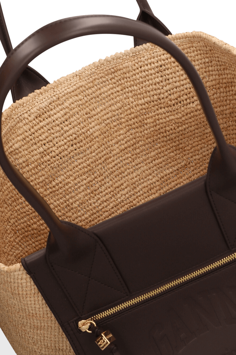 תמונת פנים של תיק נשיאה מדיום