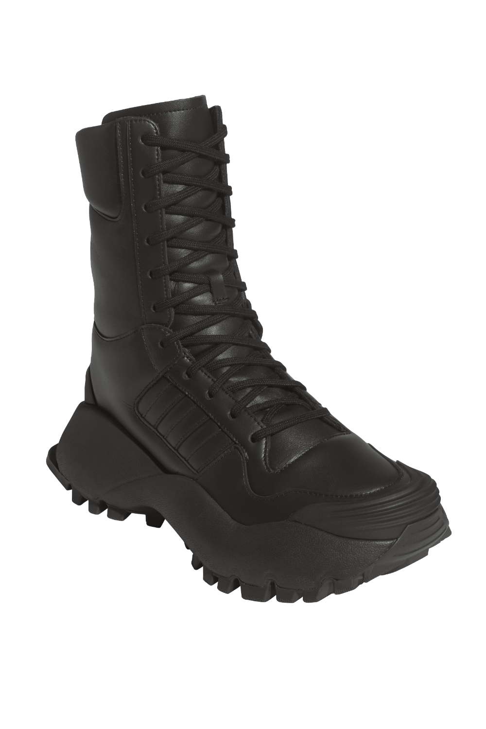 תמונת תקריב של מגפיים וילי צ'אווריה X אדידס