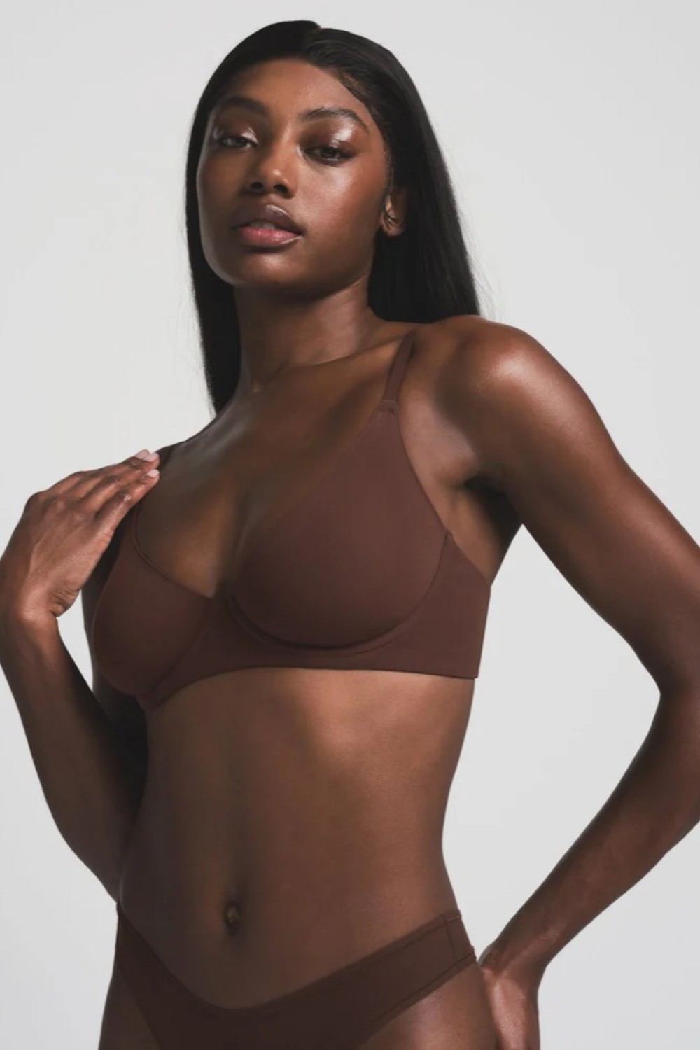 תמונת דוגמן קידמית של UNLINED DEMI BRA