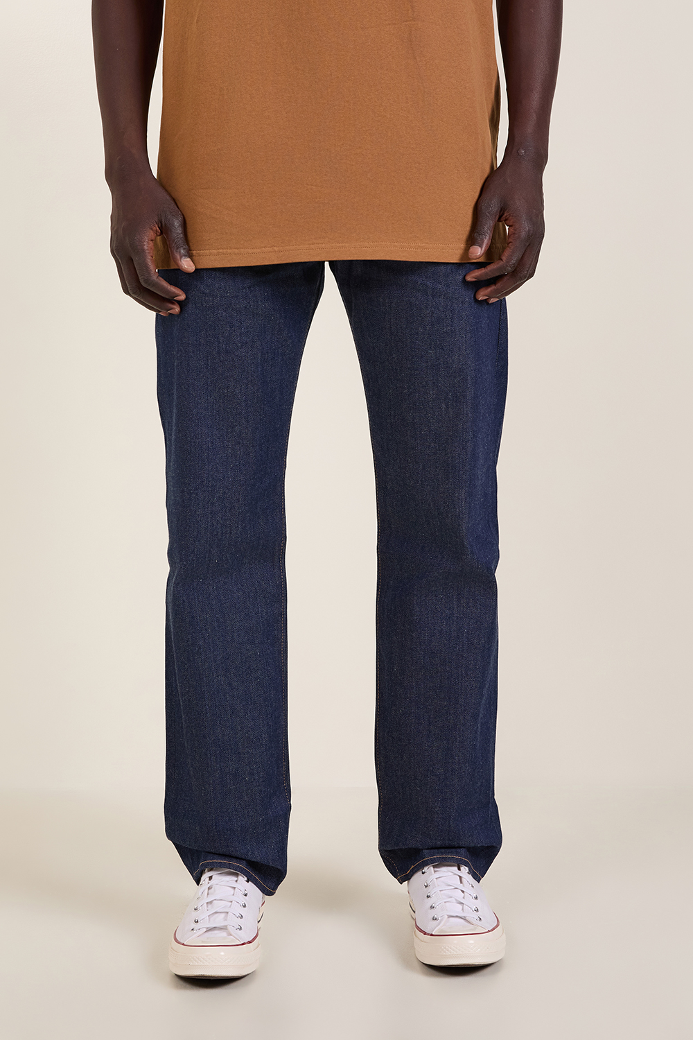 תמונת דוגמן קידמית של ג'ינס 501