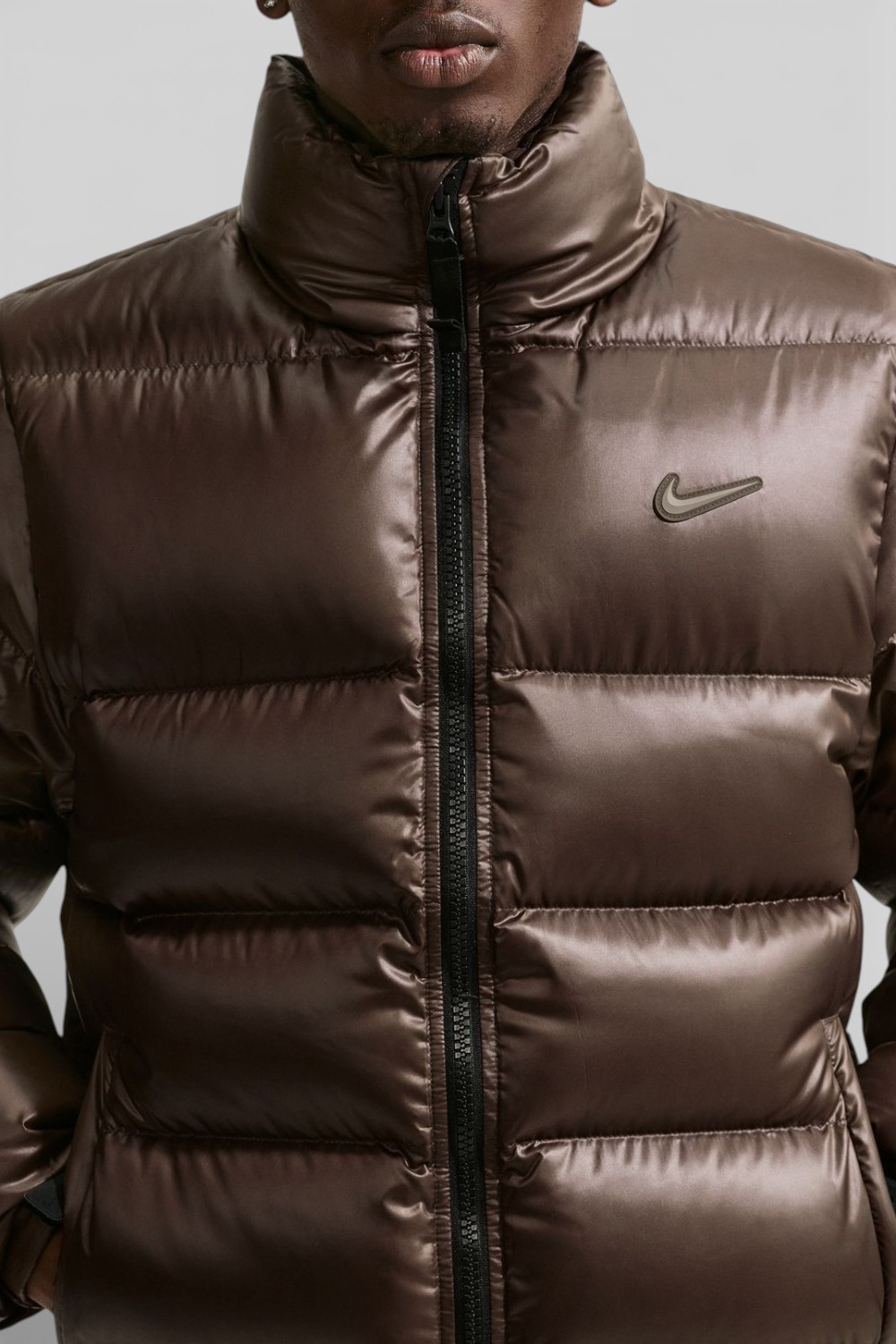 תמונת דוגמן קידמית של מעיל פוך נייקי X נוקטה