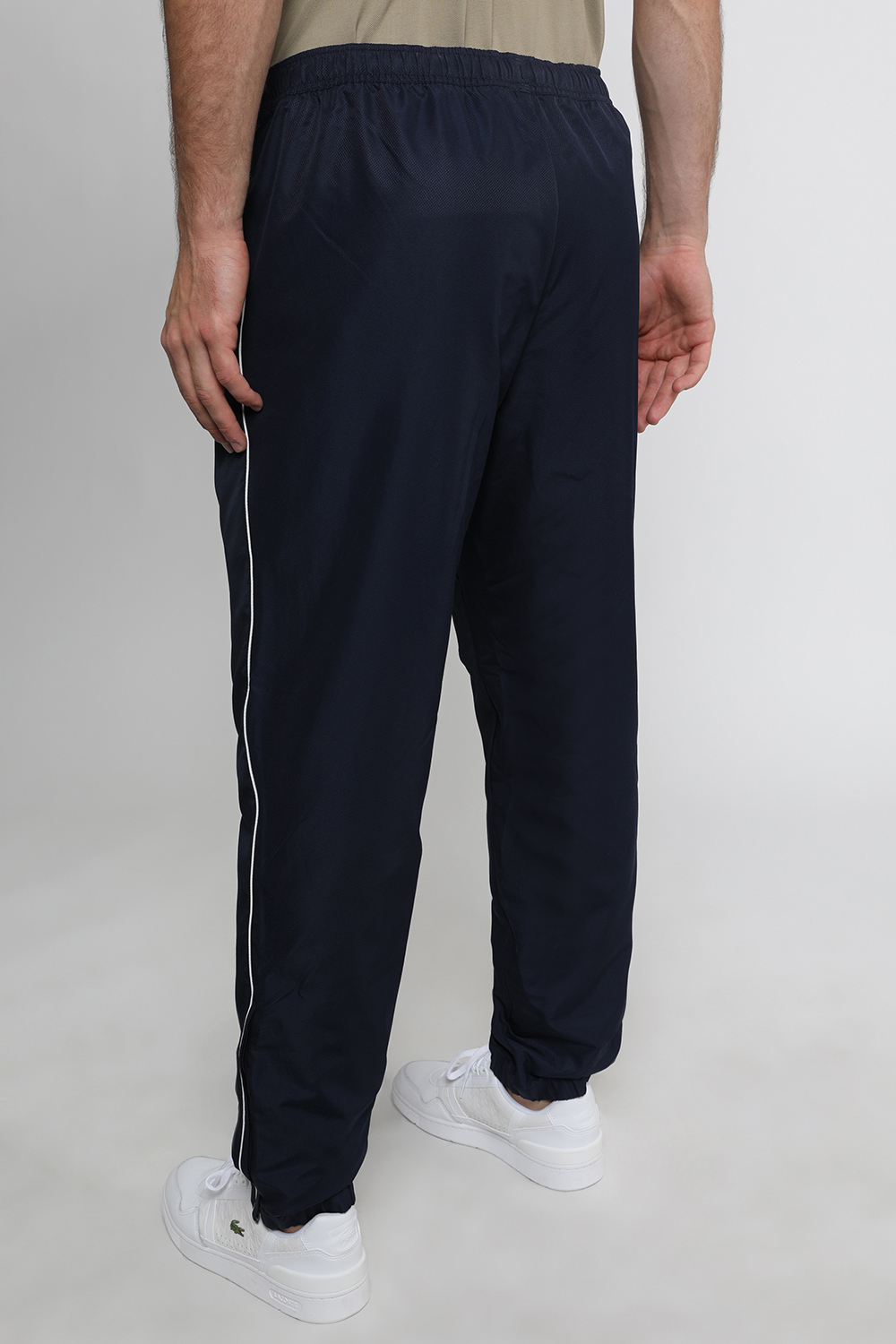 חליפה ספורטיבית מכנסי ג'וג וז'קט