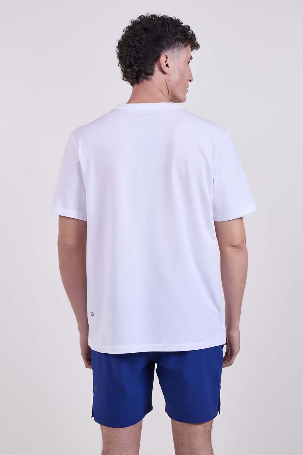 תמונת דוגמן אחורית של Zeroed In Short Sleeve Shirt