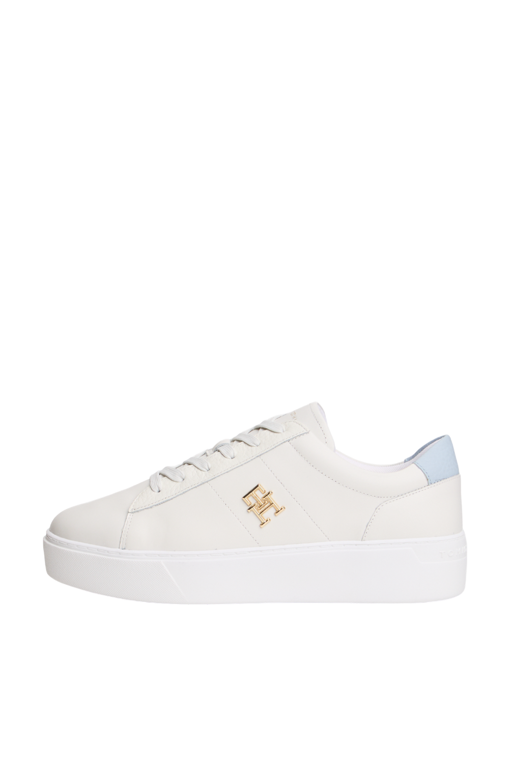 תמונה אחורית של סניקרס