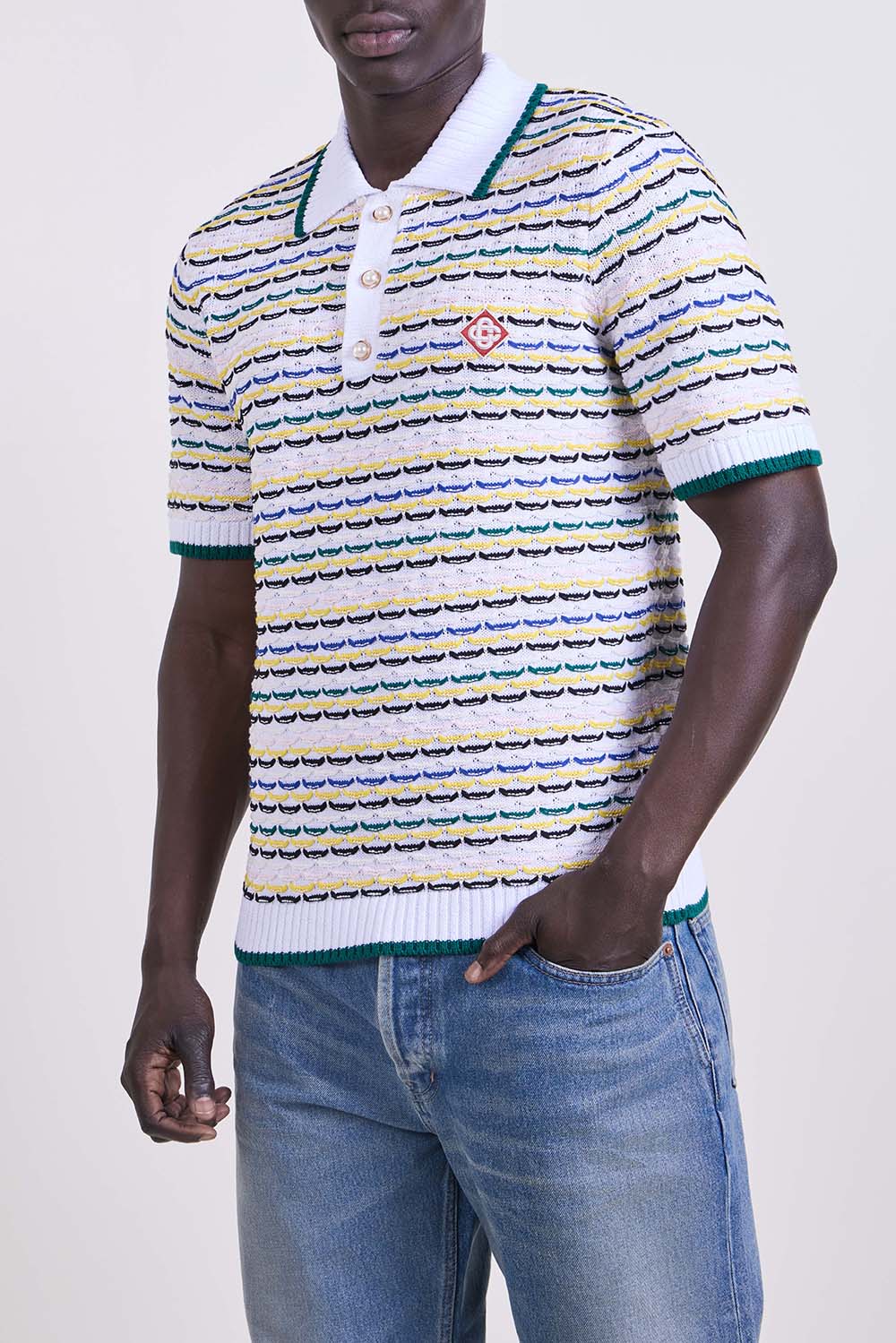 תמונת דוגמן קידמית של חולצת פולו קרושה