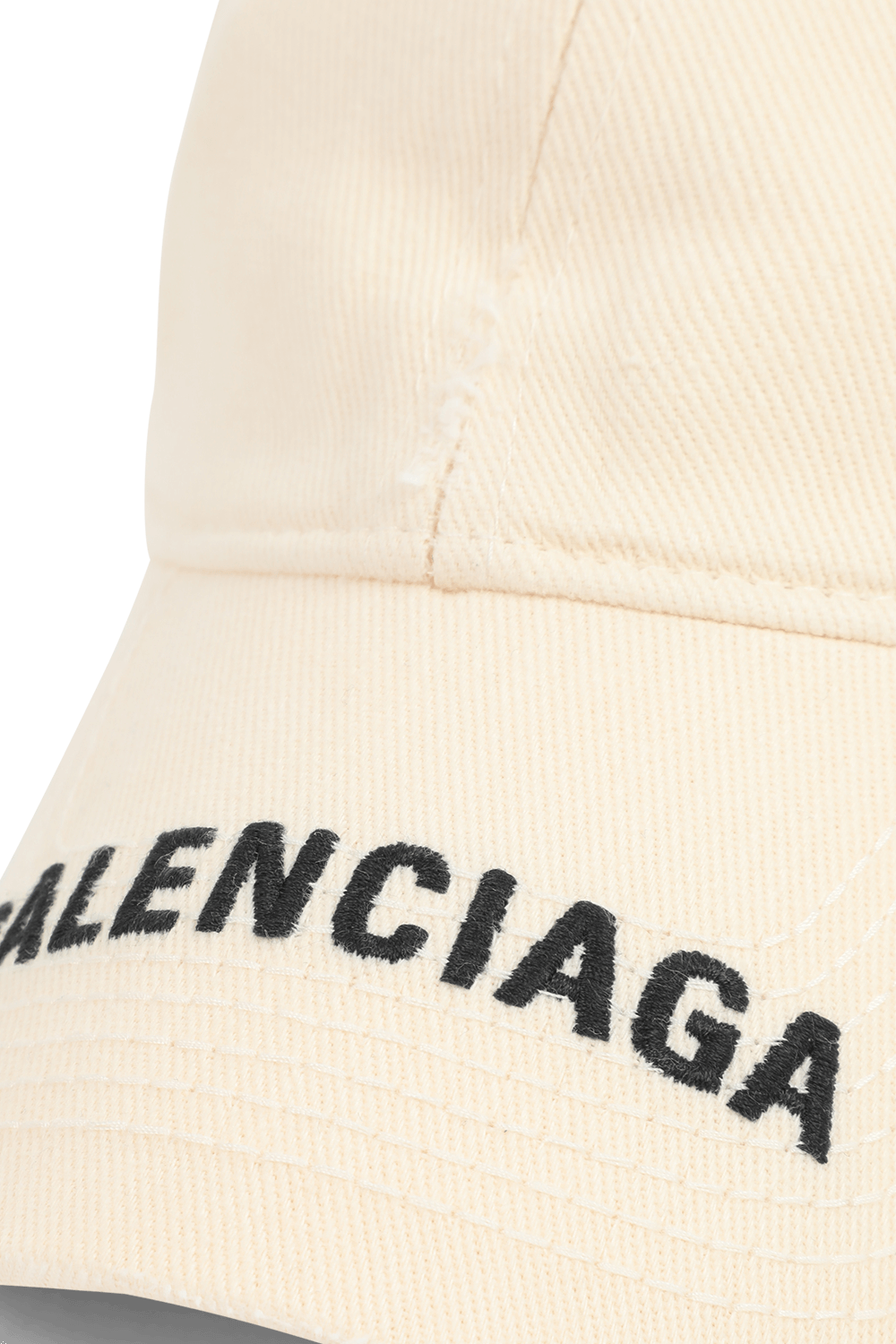 תמונת תקריב של כובע בלנסיאגה לבן