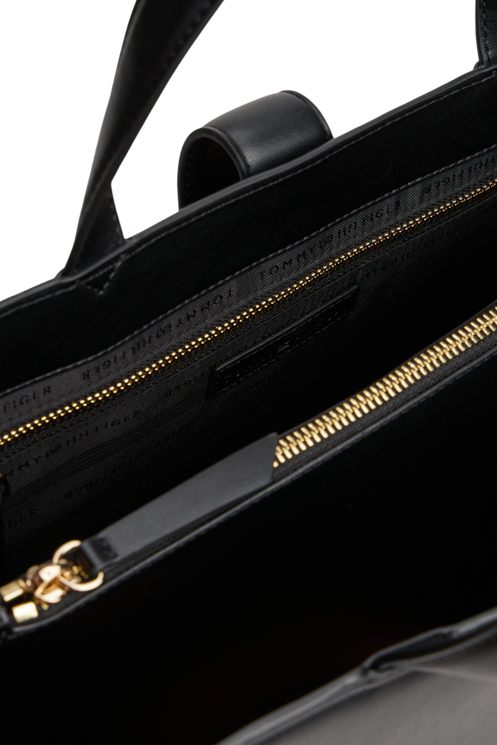 תמונת פנים של תיק נשיאה