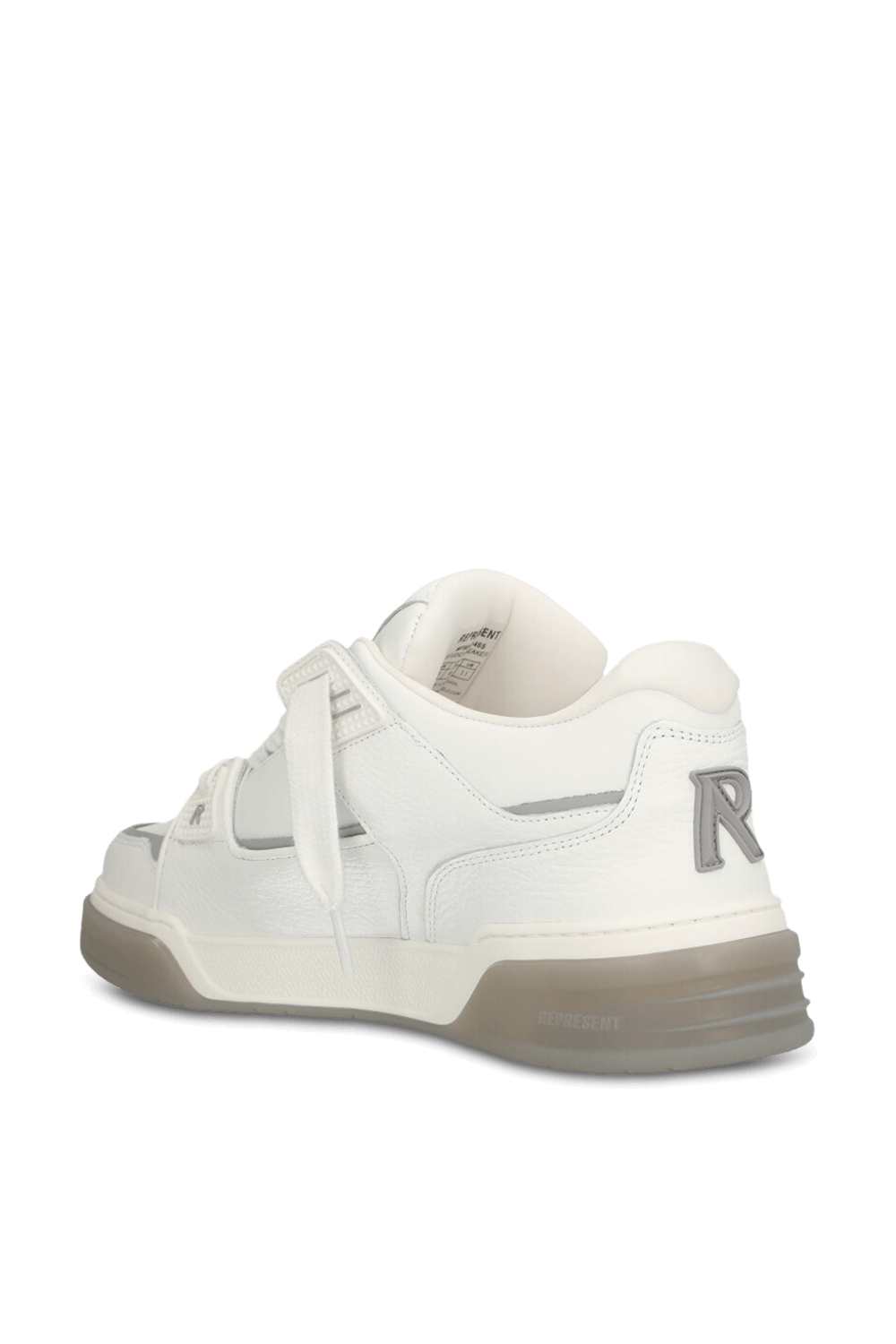 תמונה אחורית של נעלי סניקרס סטודיו