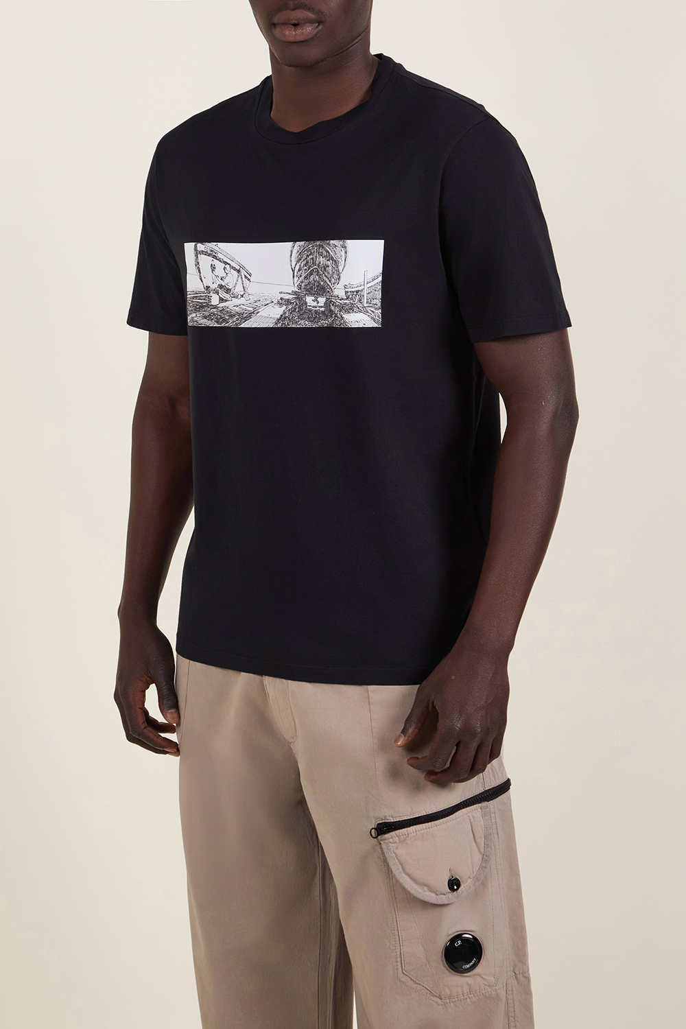 תמונת דוגמן קידמית של חולצת טי