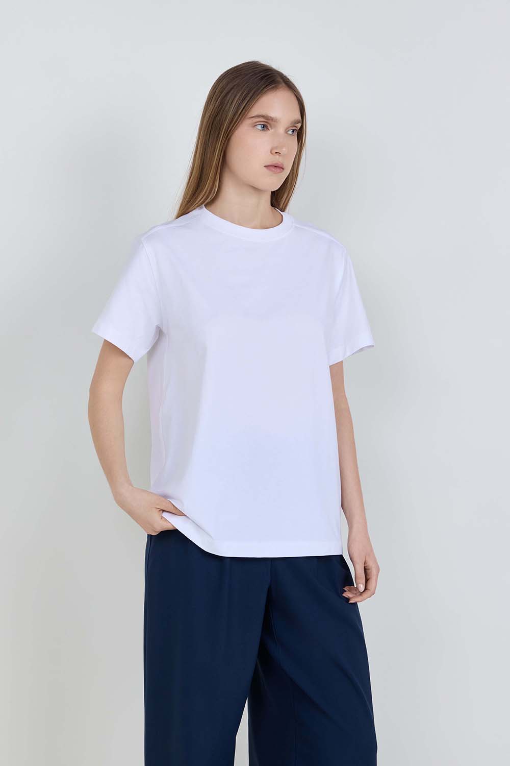 תמונת דוגמן קידמית של All Yours Organic Cotton T-Shirt