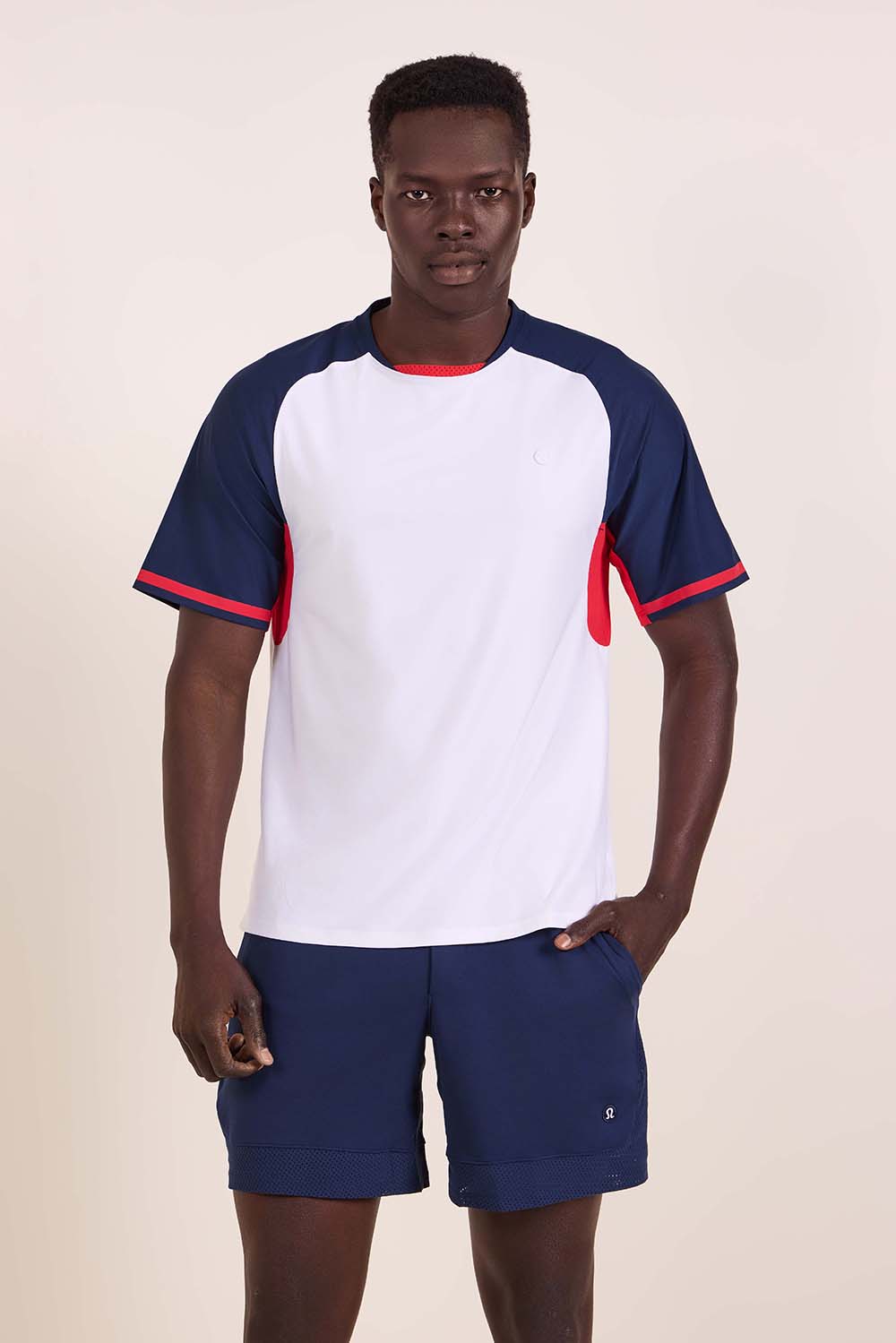 תמונת דוגמן קידמית של Tennis Short-Sleeve Shirt