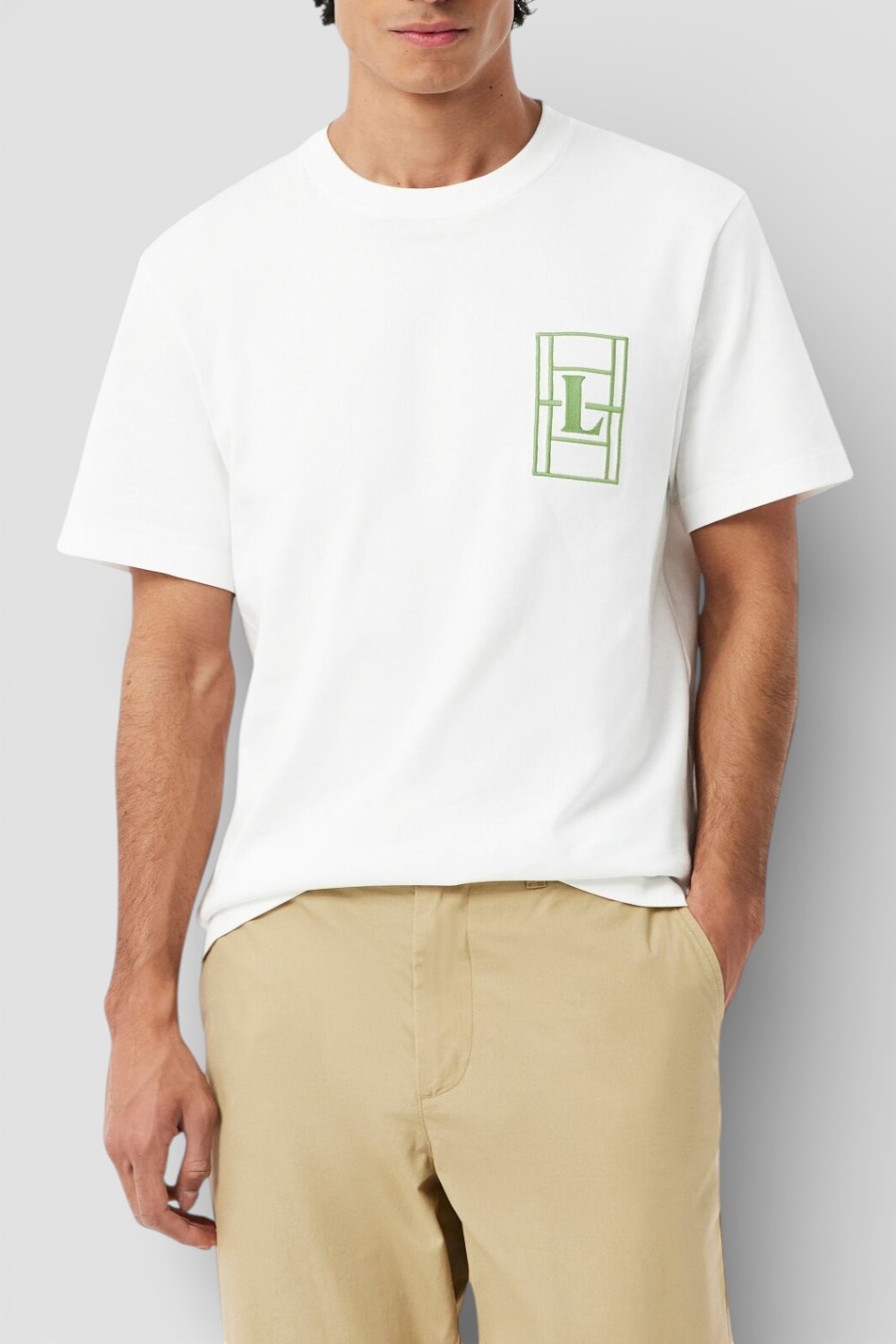 תמונת דוגמן קידמית של חולצת טי