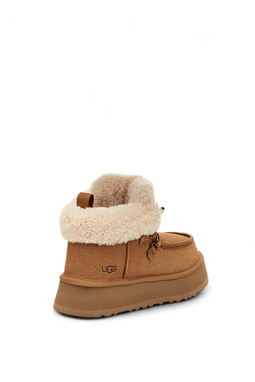 תמונת פנים של מגפוני פאנקרה קאבין