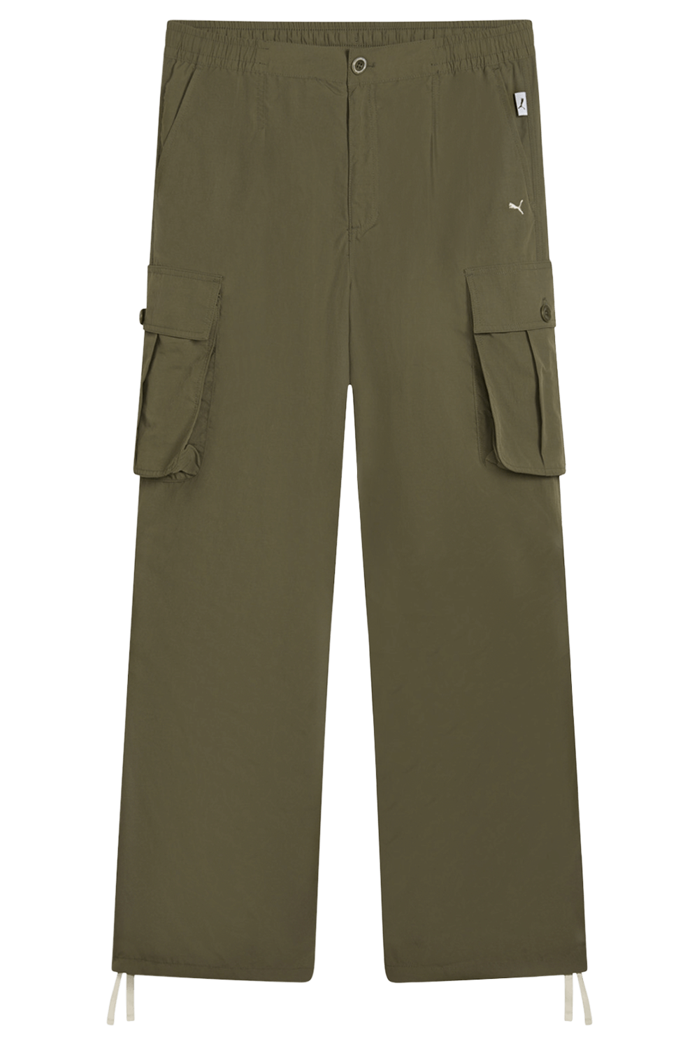 תמונה קידמית של מכנסי קרגו אוברסייז