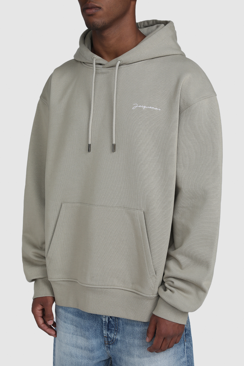 תמונת דוגמן אחורית של סווטשירט קפוצ'ון