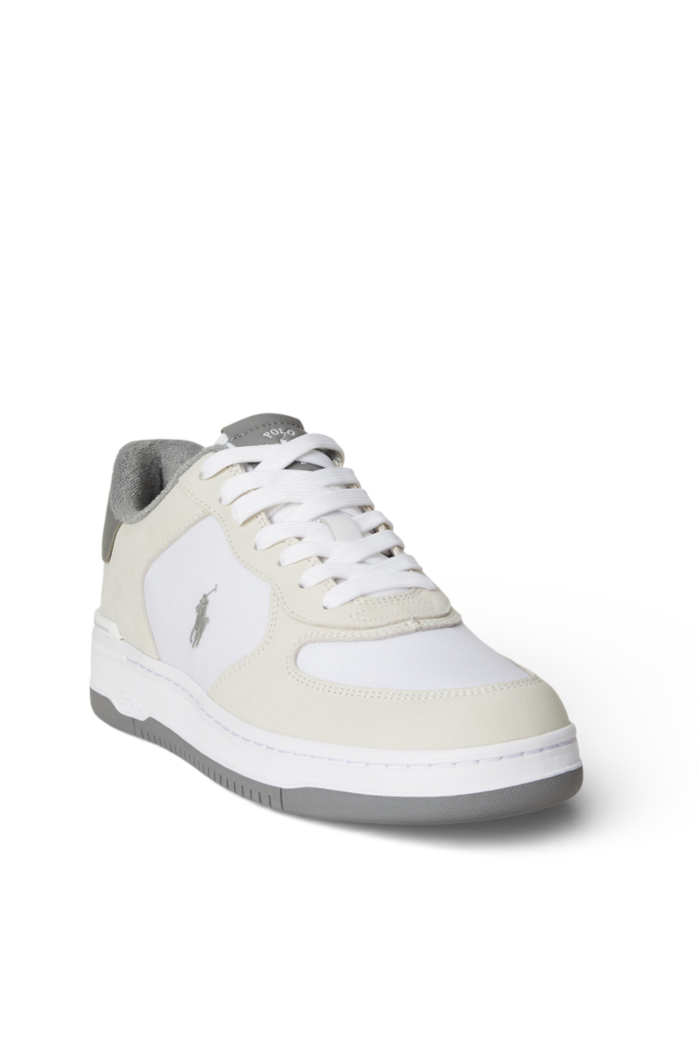 תמונה אחורית של נעלי סניקרס