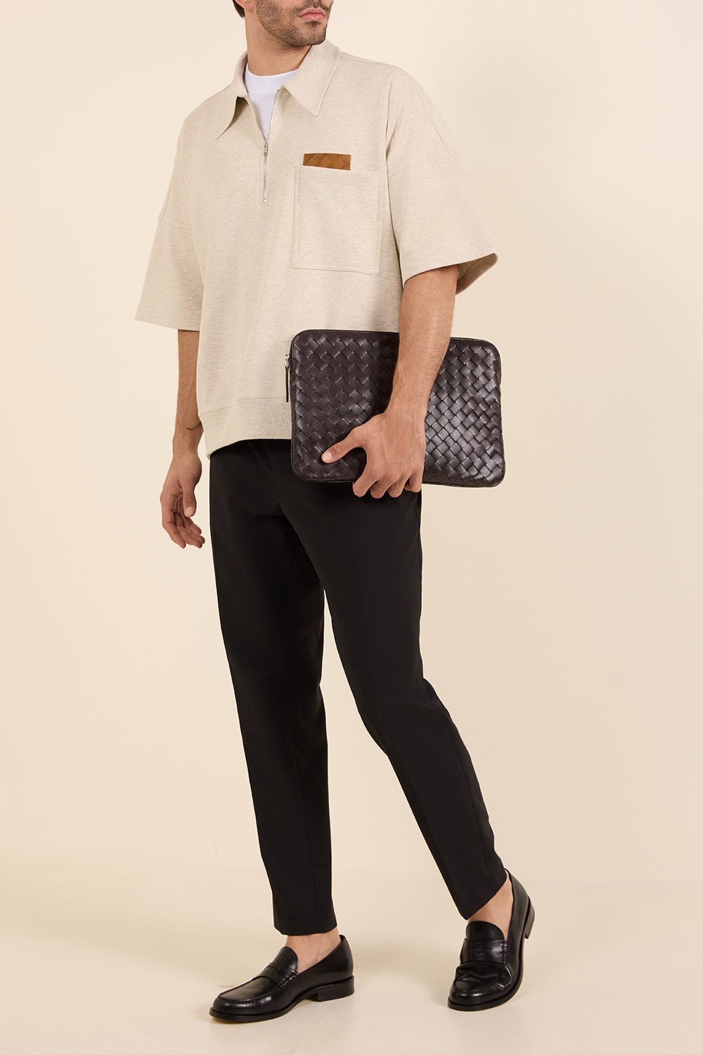 תמונת דוגמן קידמית של תיק מסמכים