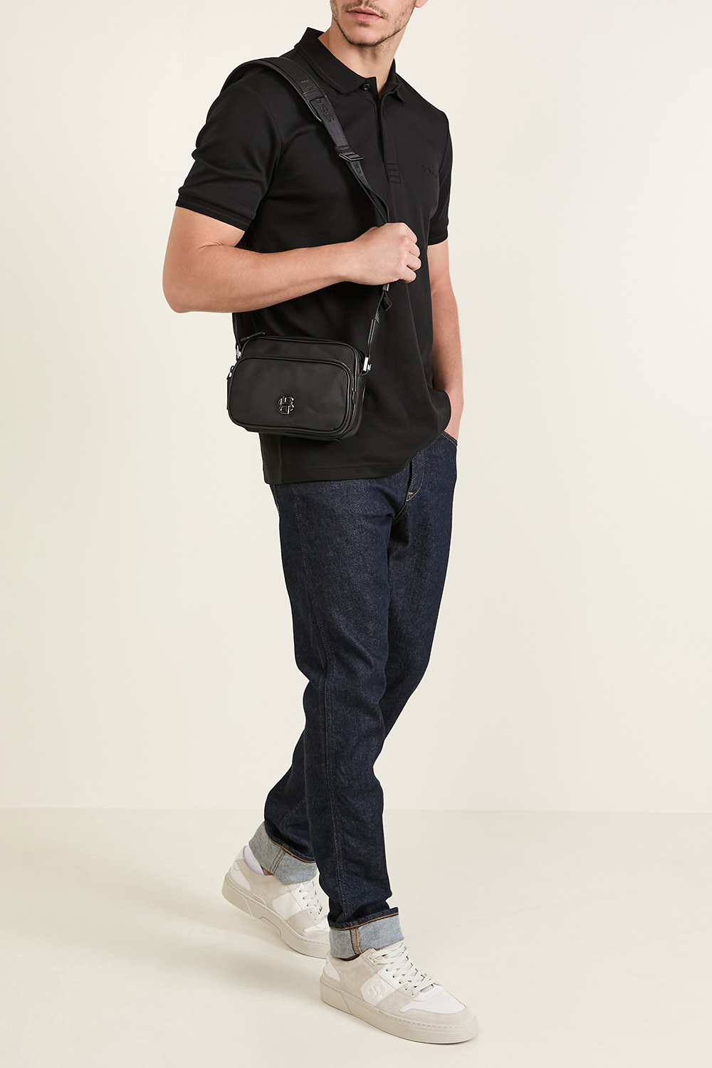 תמונת דוגמן קידמית של תיק צד