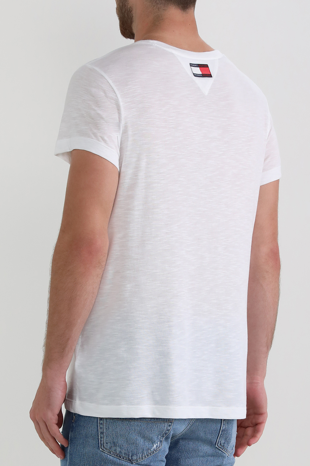 תמונת דוגמן אחורית של טומי הילפיגר X שון מנדס חולצת טי מכותנה אורגנית