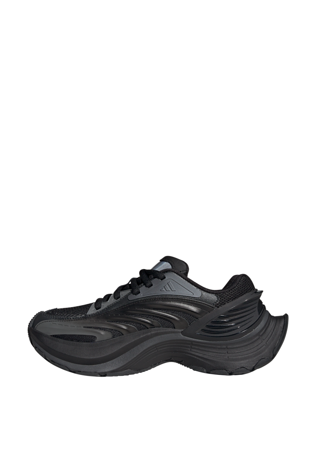 תמונה אחורית של נעלי סניקרס XLG