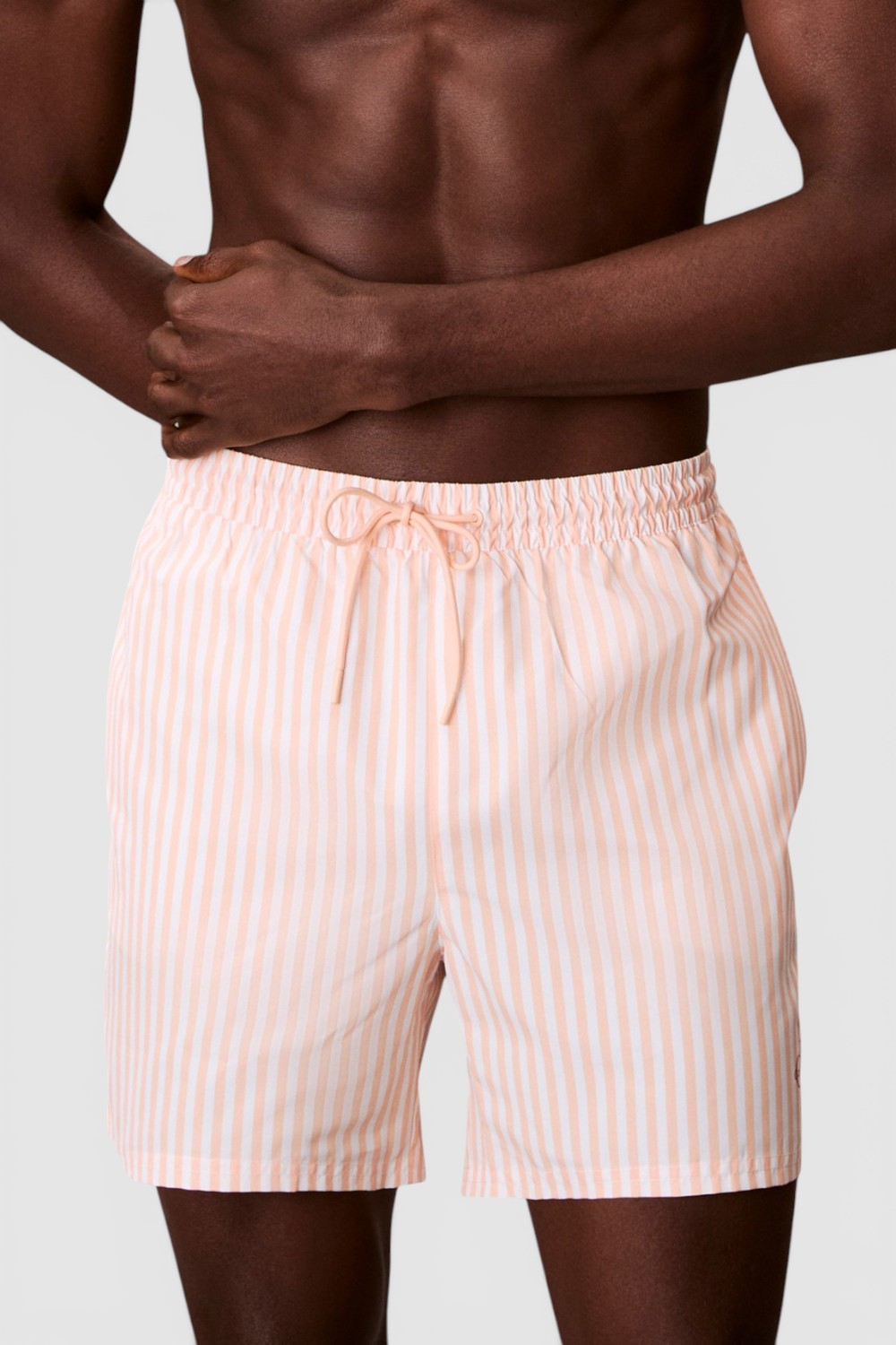 תמונת דוגמן קידמית של מכנסי בגד ים