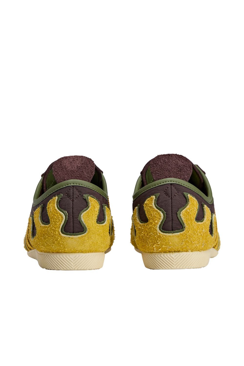 תמונת תקריב של אדידס X בריין דד נעלי סניקרס יפן