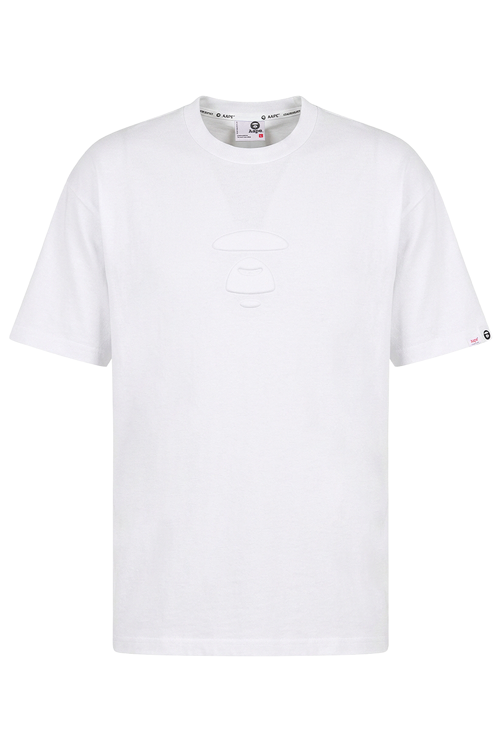 תמונה קידמית של חולצת טי