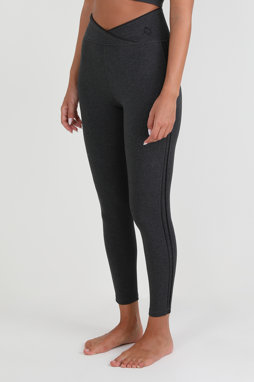 תמונת דוגמן קידמית של פומה אקסל מכנסי טייץ