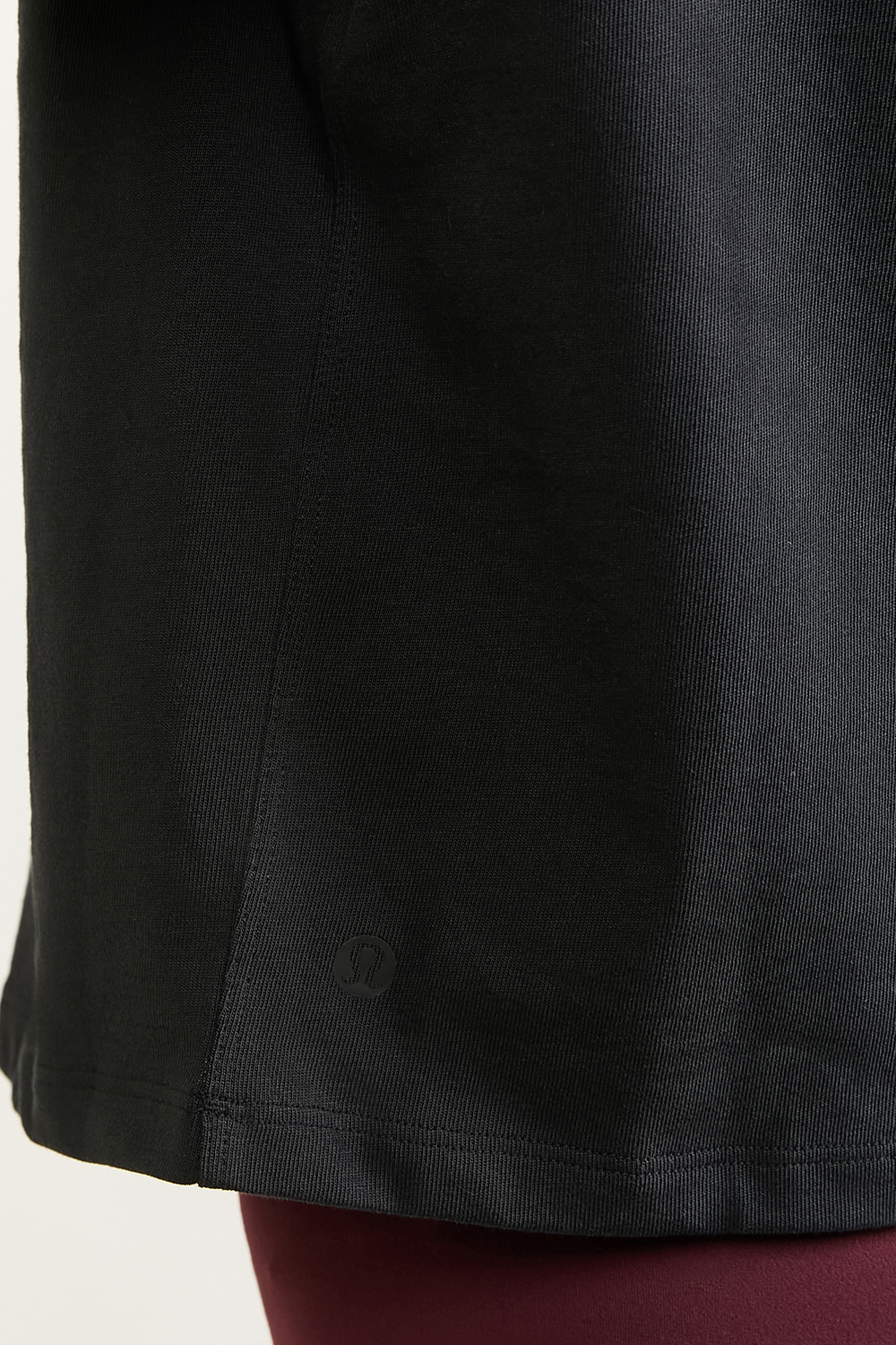 תמונת תקריב דוגמן של Relaxed-Fit Cotton Jersey T-Shirt