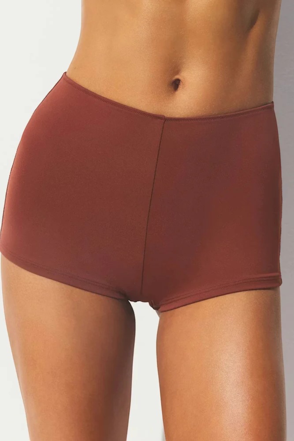 תמונת תקריב דוגמן של SHORT