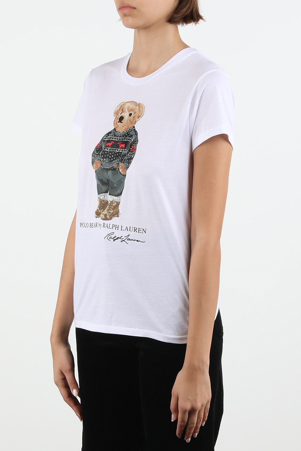 תמונת דוגמן קידמית של חולצת טי עם דובי בגוון לבן