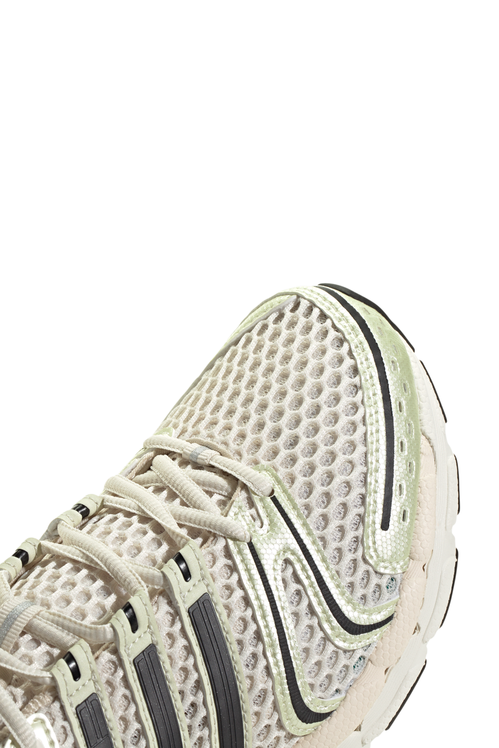 תמונת פנים של נעלי סניקרס אדיסטאר קונטרול 5