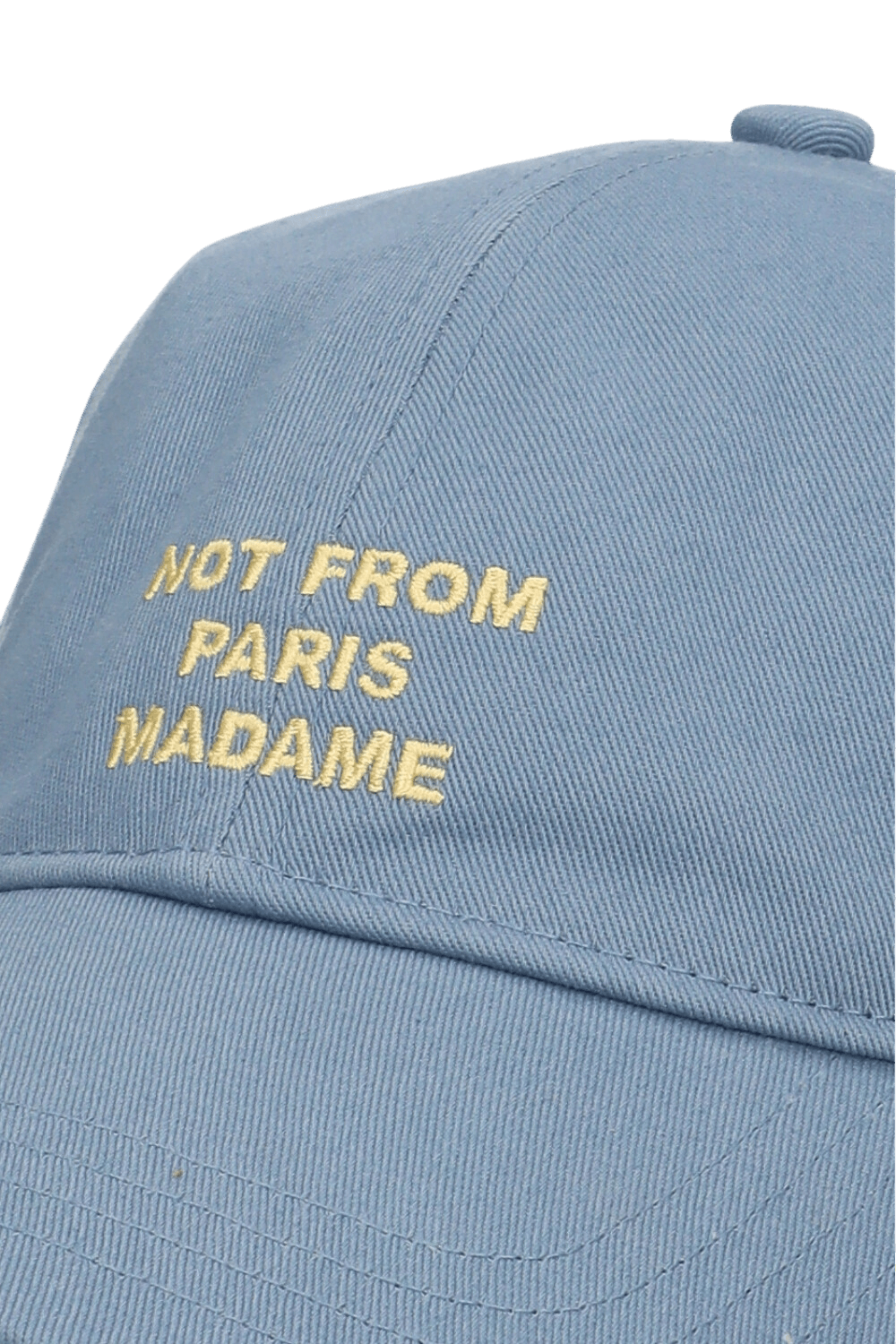 תמונת תקריב של כובע מצחייה