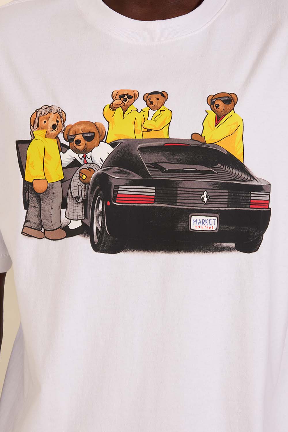 תמונת דוגמן אחורית של חולצת טי