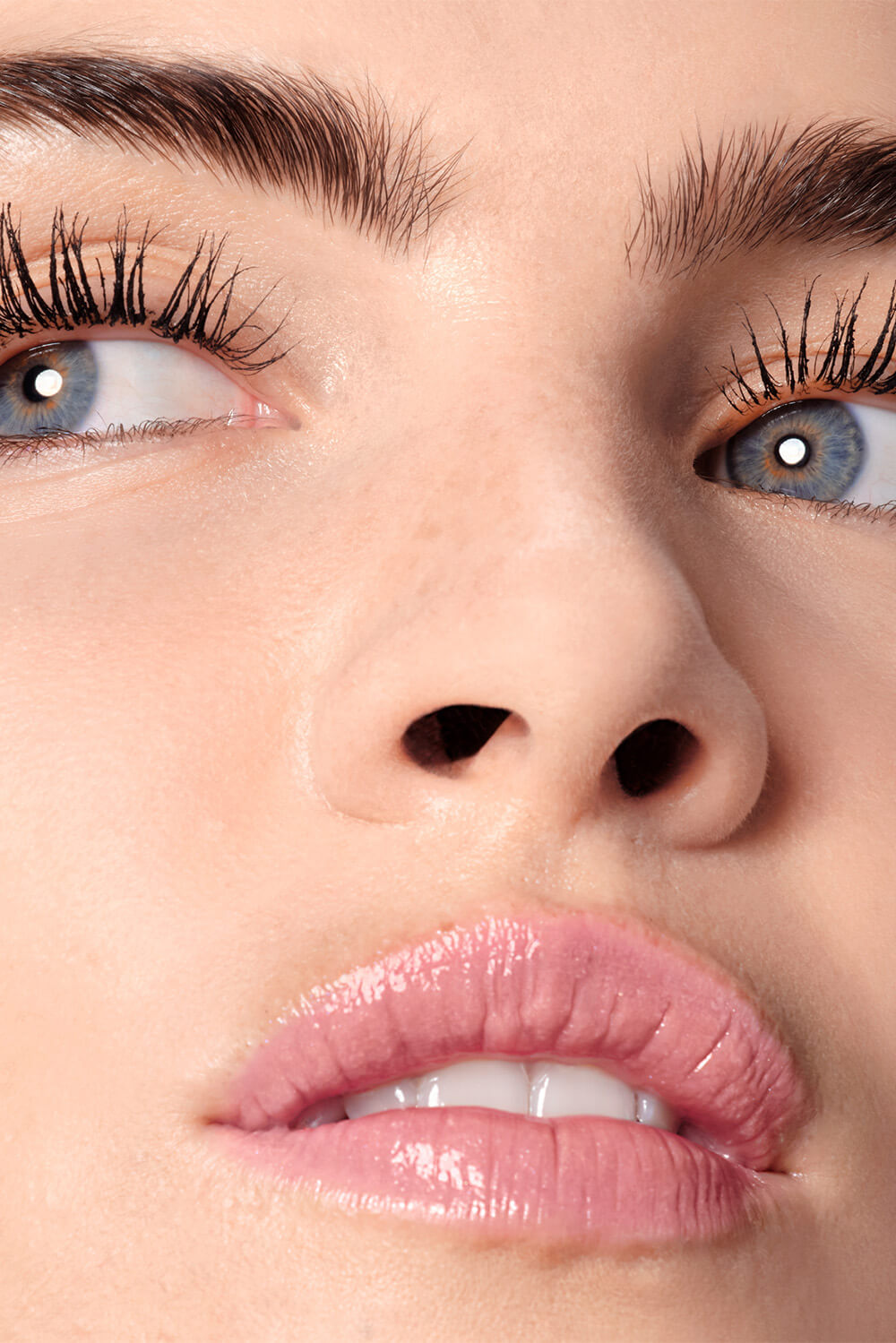 תמונת פנים של Mascara Vertigo Lift