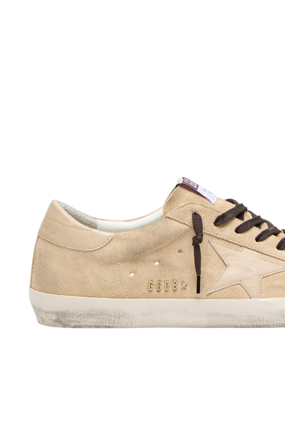 תמונת תקריב של נעלי סניקרס סופר סטאר