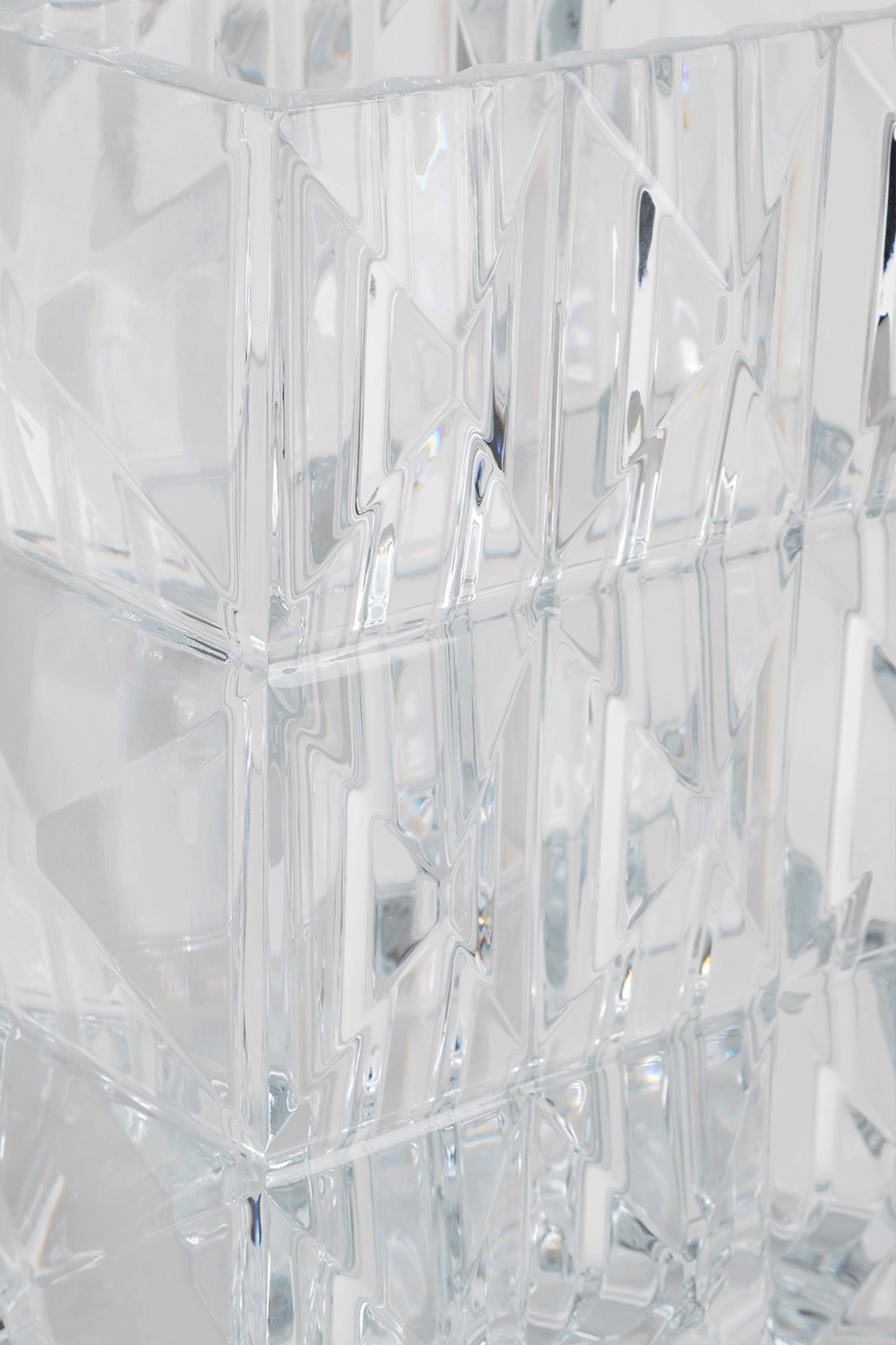 תמונה אחורית של אגרטל מלבני לוקסור מקריסטל שקוף