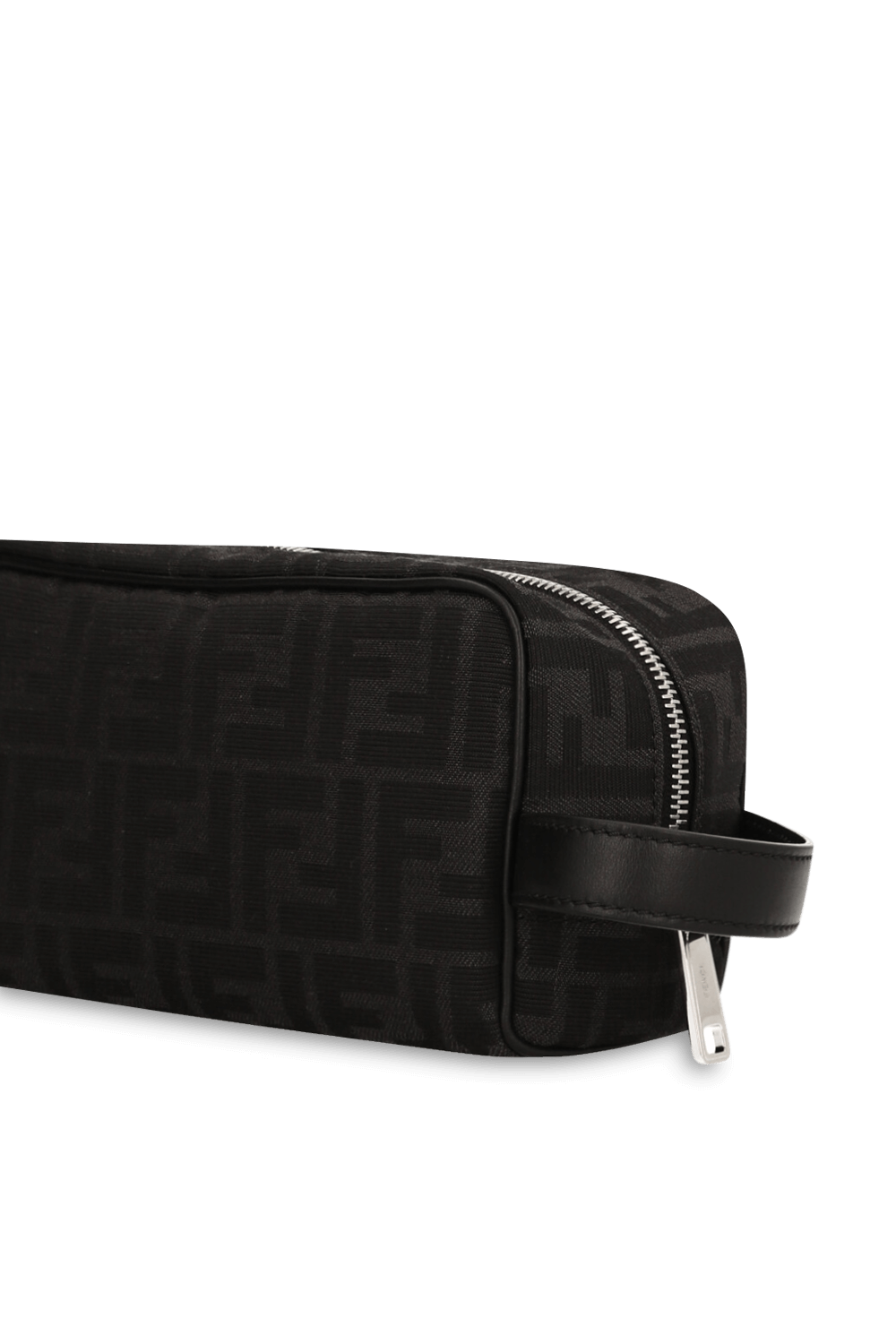 תמונת תקריב של תיק רחצה סמול