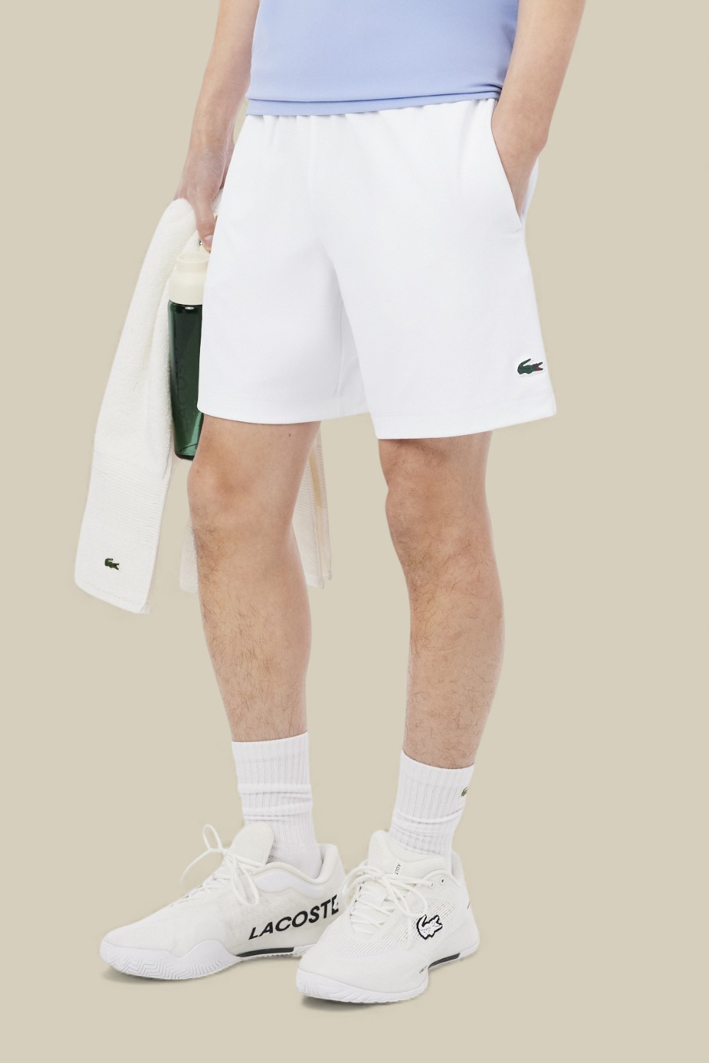 תמונת דוגמן קידמית של מכנסיים קצרים לאימון