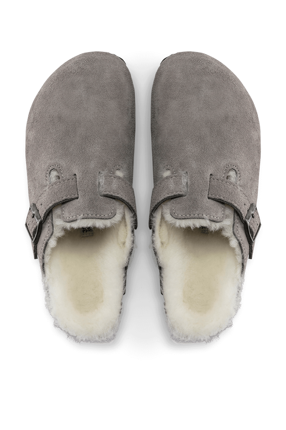 תמונת תקריב של נעלי בוסטון שרלינג