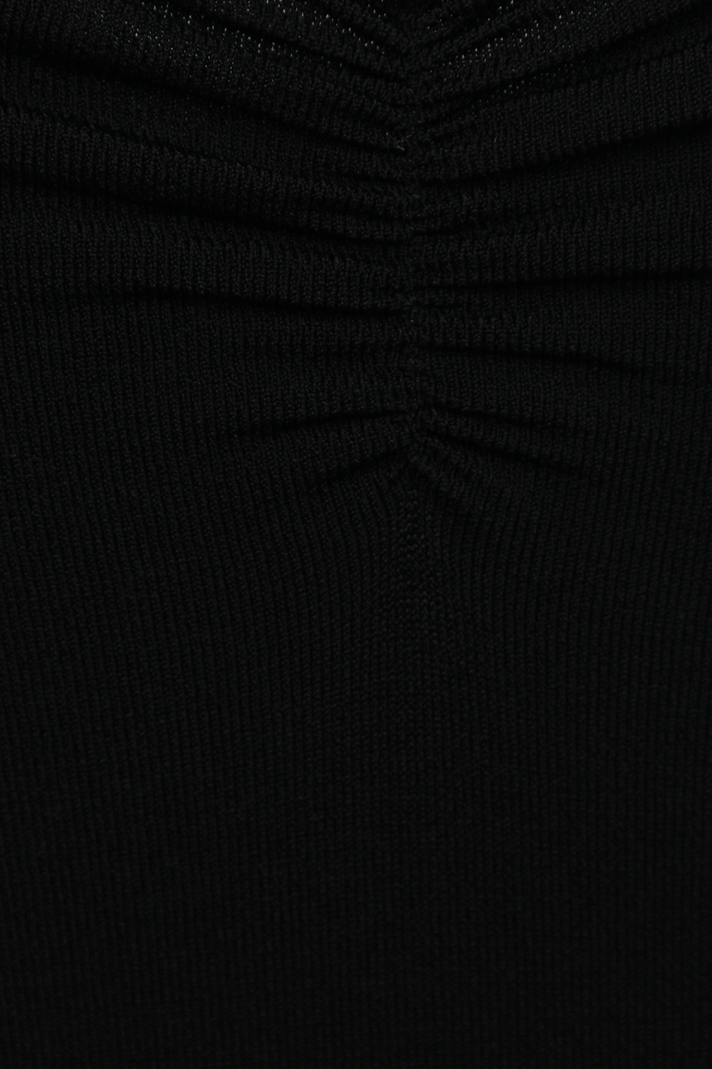 תמונה אחורית של שמלת כתפיות שחורה באורך מידי