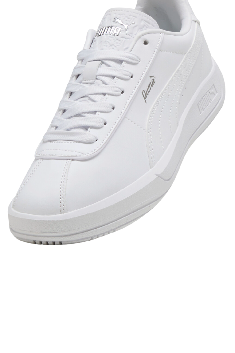 תמונה אחורית של נעלי סניקרס