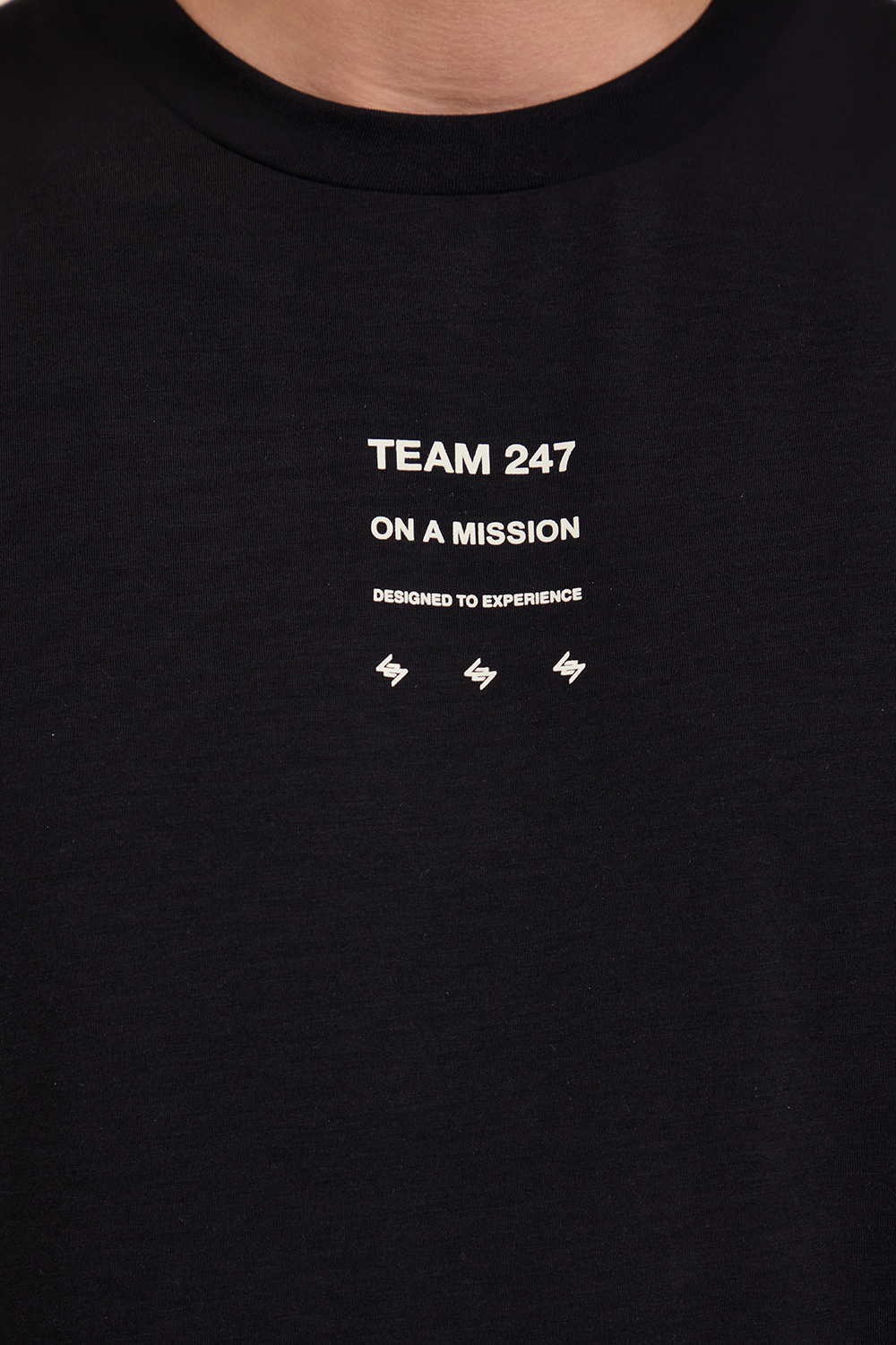 תמונת דוגמן אחורית של גופיית אוברסייז לאימון 247