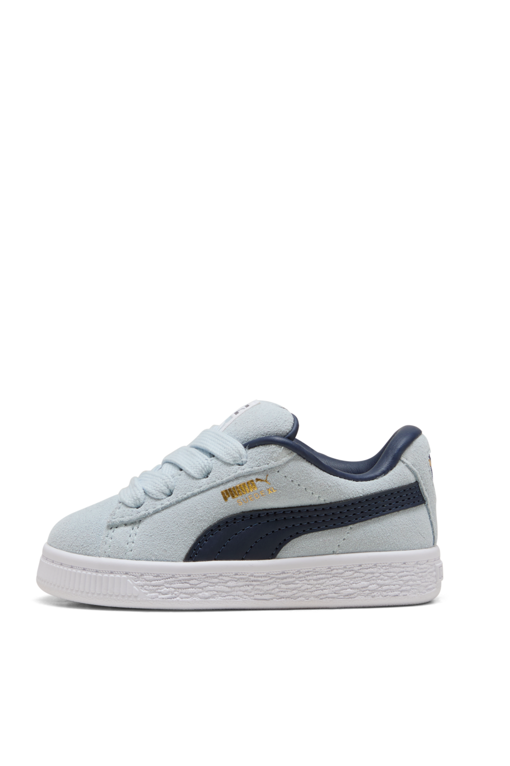 תמונה אחורית של נעלי סניקרס