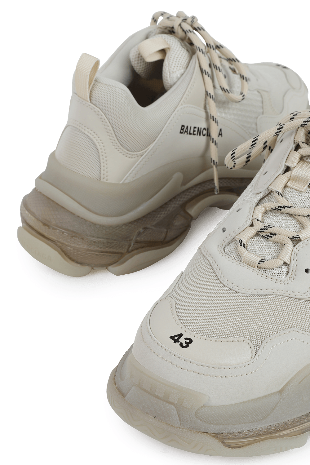 תמונת תקריב של Triple Clear Sole in Antique White