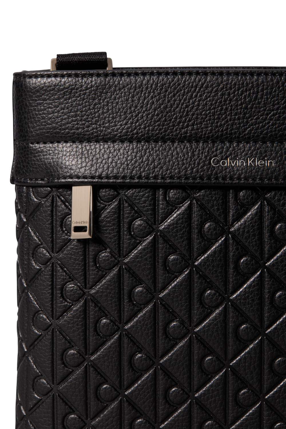 תמונת פנים של תיק קרוסבודי