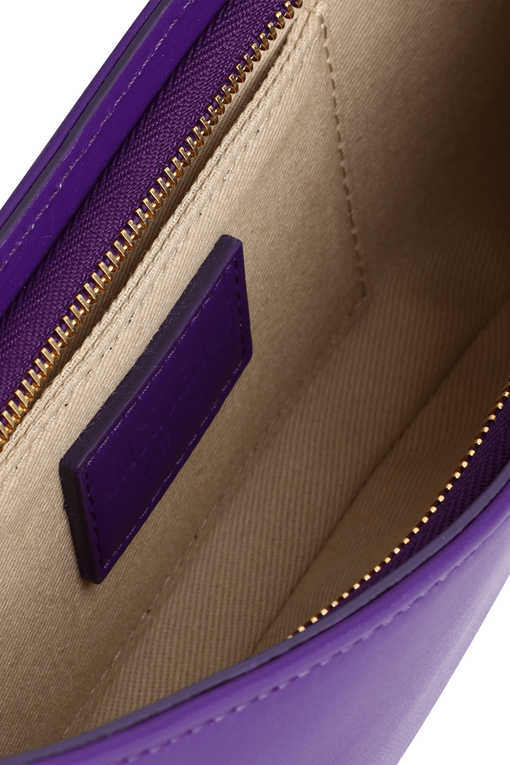 תמונת פנים של תיק לה ביסו